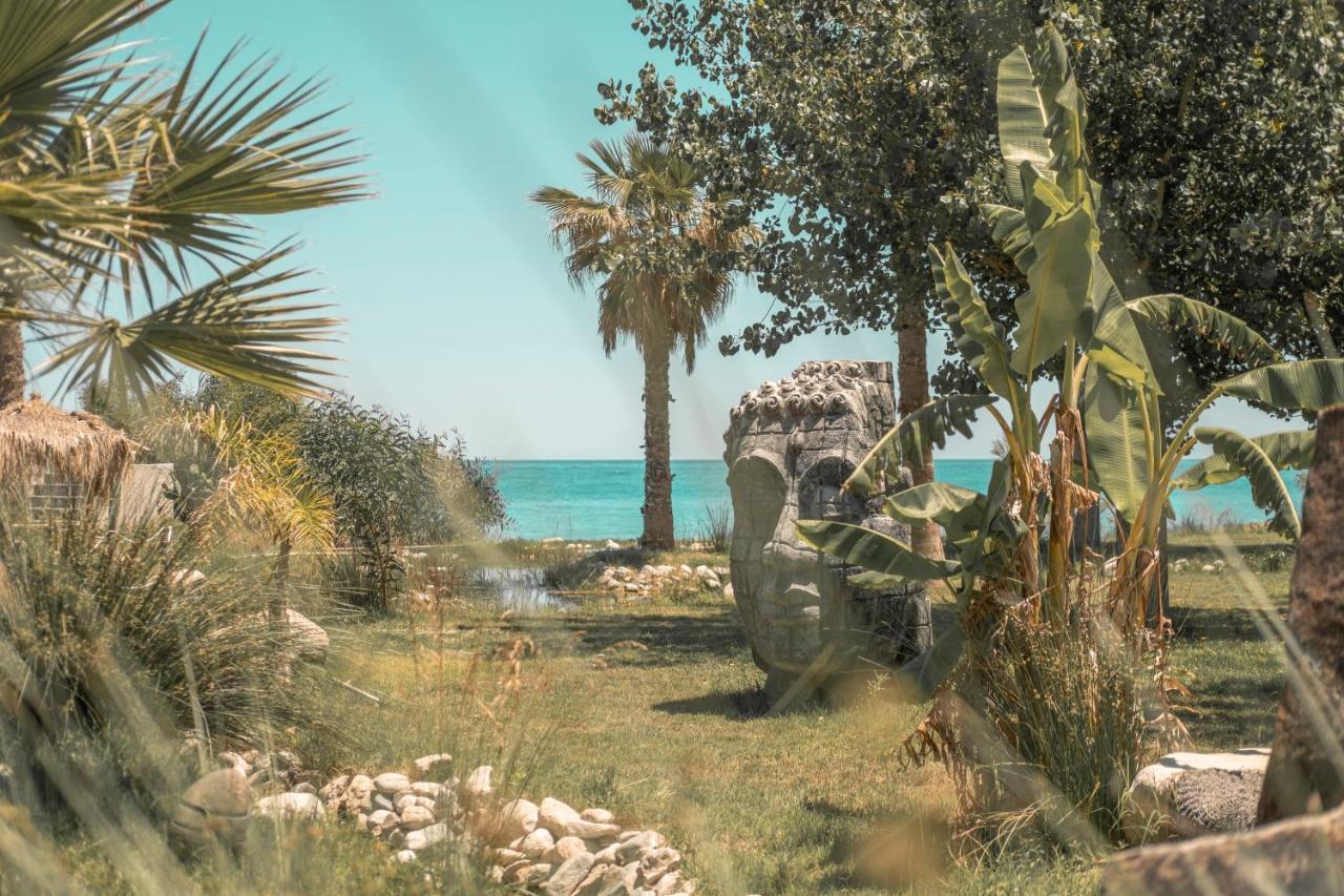 Riva Del Sol Beach Resort Санта-Катерина-делло-Йоніо Екстер'єр фото